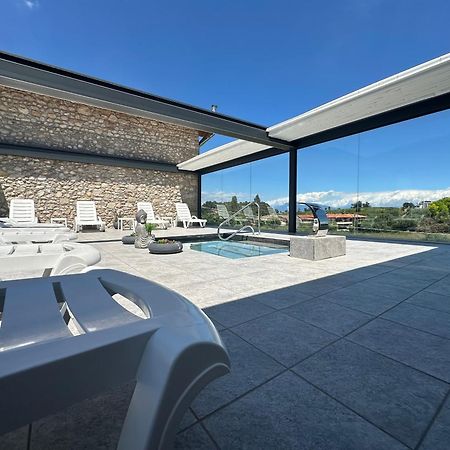 Agriturismo Al Mancino Lonato Luaran gambar