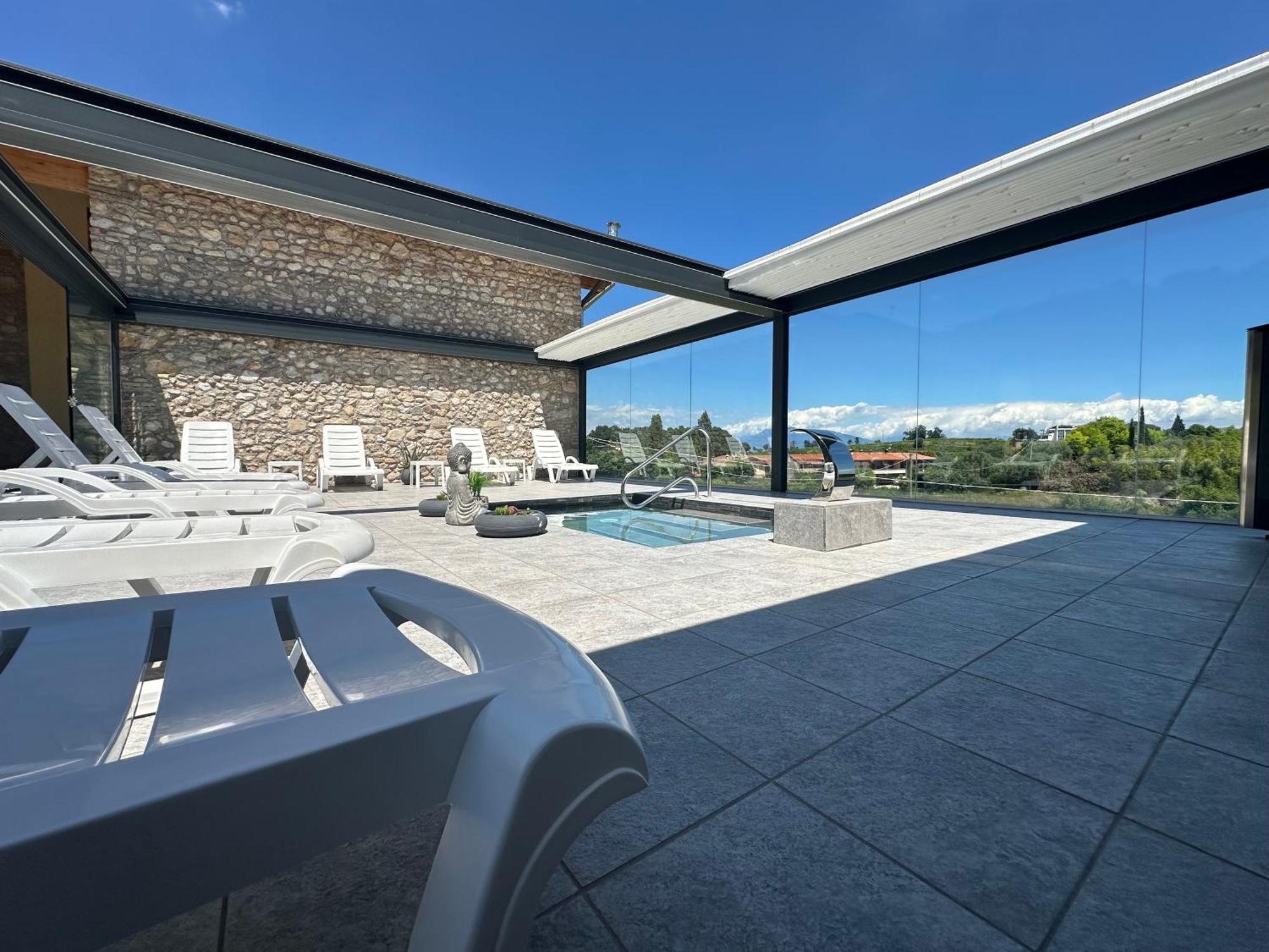 Agriturismo Al Mancino Lonato Luaran gambar